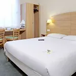 Hotel Campanile 3*