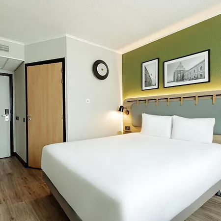 Otel Campanile Prime -