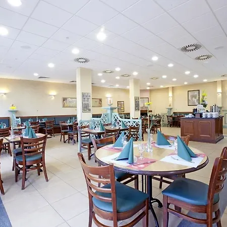 Hotel Campanile